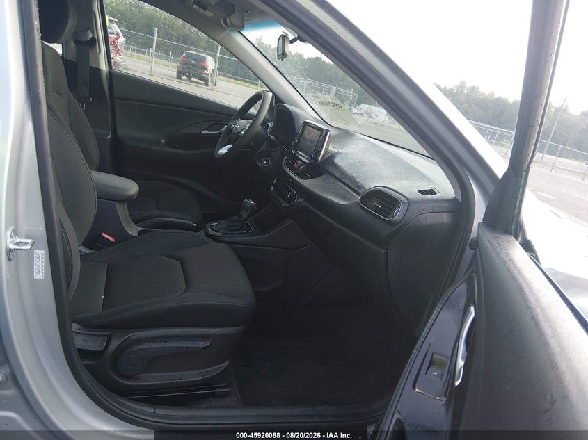2020 HYUNDAI ELANTRA GT auction photo 5