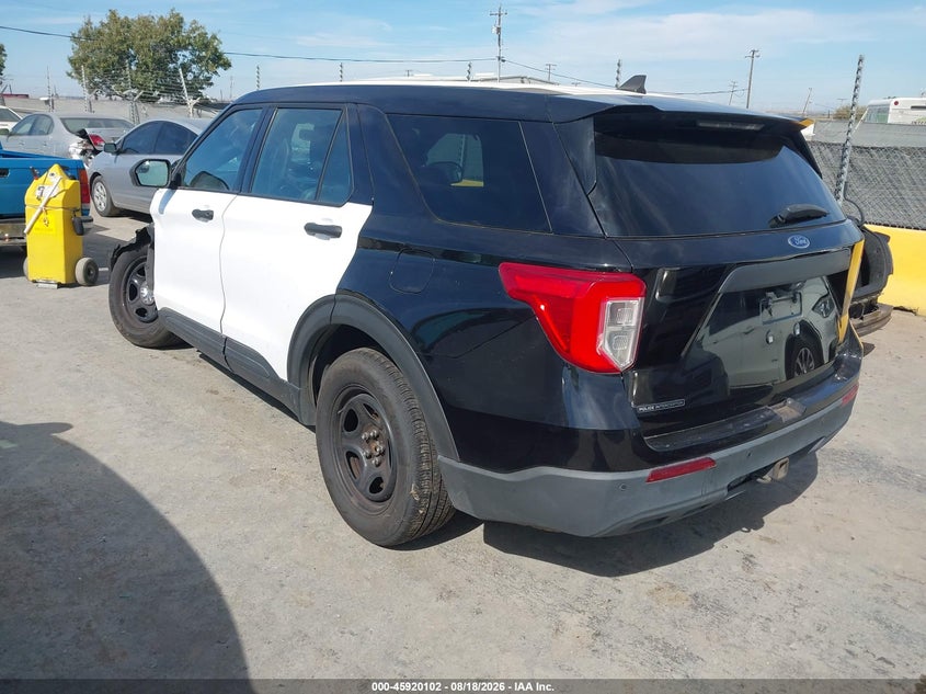 2023 FORD POLICE INTERCEPTOR UTILITY auction photo 3