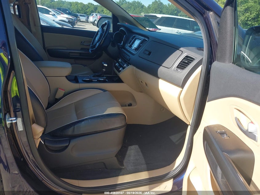 2021 KIA SEDONA auction photo 5
