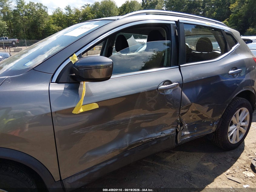 2018 NISSAN ROGUE SPORT auction photo 6
