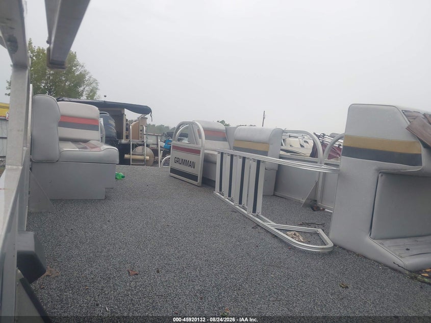 1990 PONTOON OTHER auction photo 5