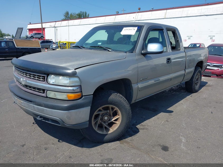 1999 Chevrolet Silverado, Звичайний знос, IAAI, VIN 2GCEK19T2X1220354 — фото 2