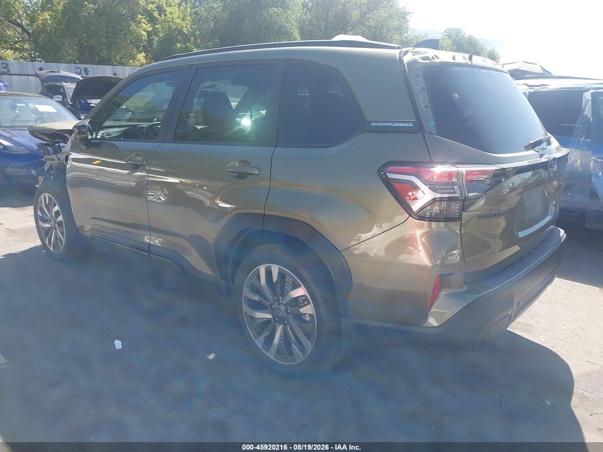 2025 SUBARU FORESTER auction photo 3