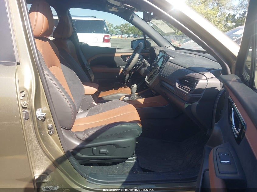 2025 SUBARU FORESTER auction photo 5