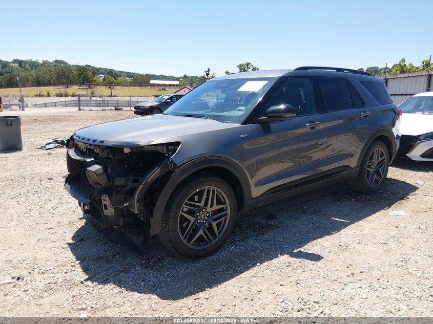 2026 Ford Explorer, Front End, IAAI, VIN 1FMUK7KH7TGB16875 — photo 2
