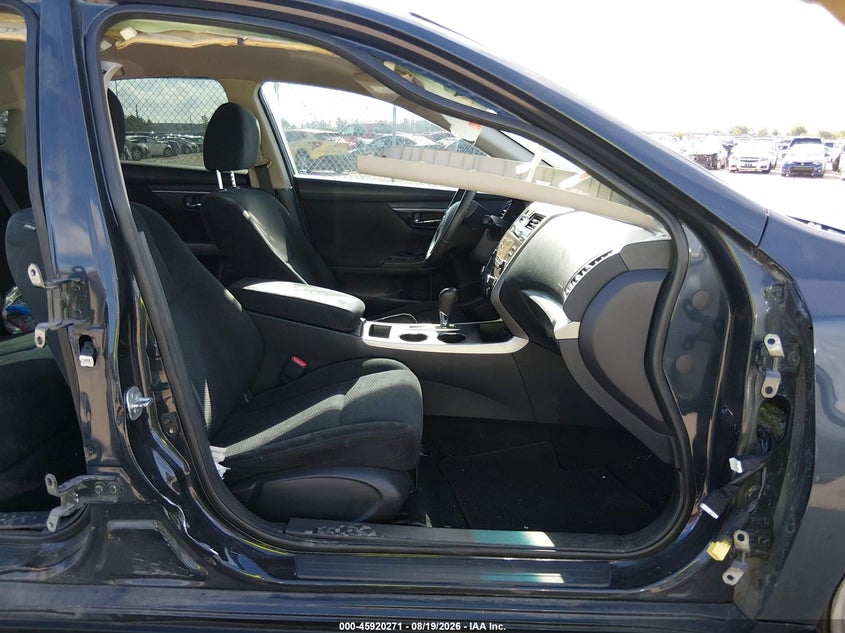 2015 NISSAN ALTIMA auction photo 5