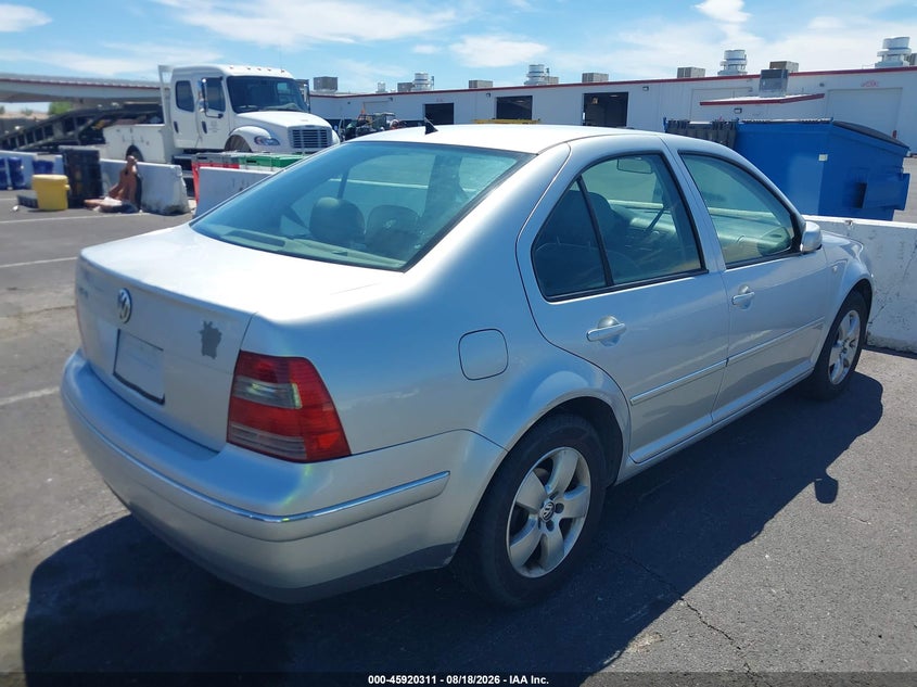 2004 VOLKSWAGEN JETTA auction photo 4