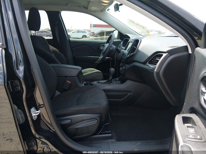 2020 JEEP CHEROKEE auction photo 5