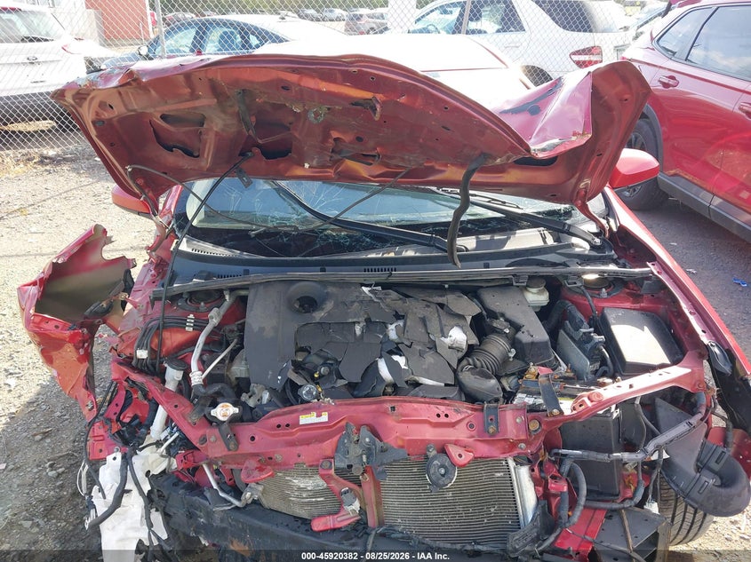 TOYOTA COROLLA - zdjęcie 10