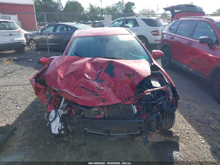 TOYOTA COROLLA - zdjęcie 13