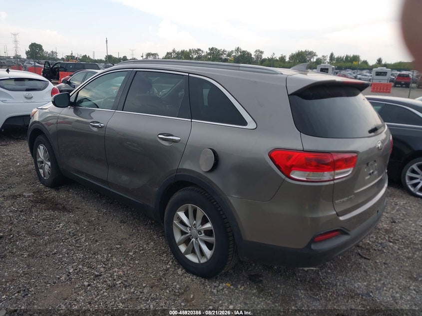 2016 KIA SORENTO auction photo 3