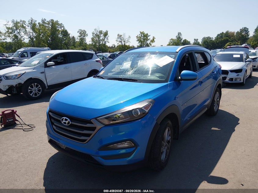 2016 HYUNDAI TUCSON auction photo 2
