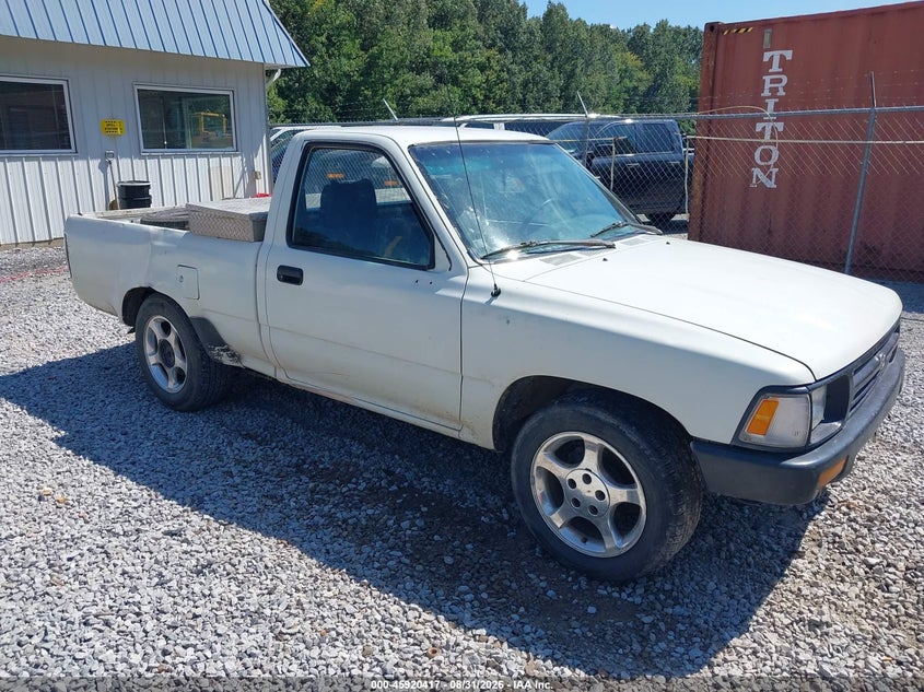 TOYOTA PICKUP 1992 VIN 4TARN81A9NZ025685