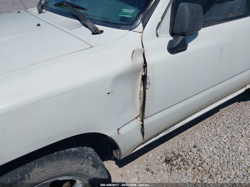 TOYOTA PICKUP 1992 VIN 4TARN81A9NZ025685