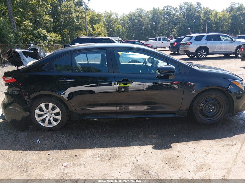 TOYOTA COROLLA - zdjęcie 13