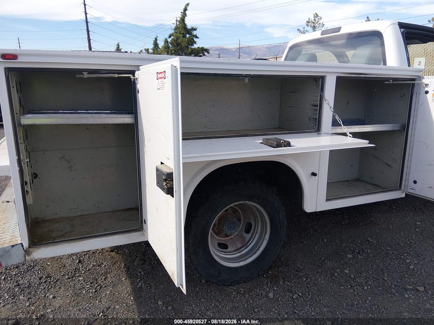 2015 FORD F-350 CHASSIS auction photo 8