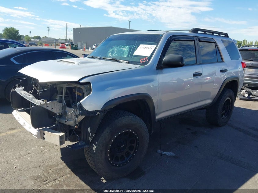 2010 TOYOTA 4RUNNER auction photo 2