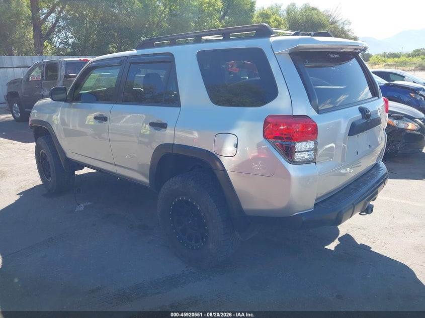 2010 TOYOTA 4RUNNER auction photo 3