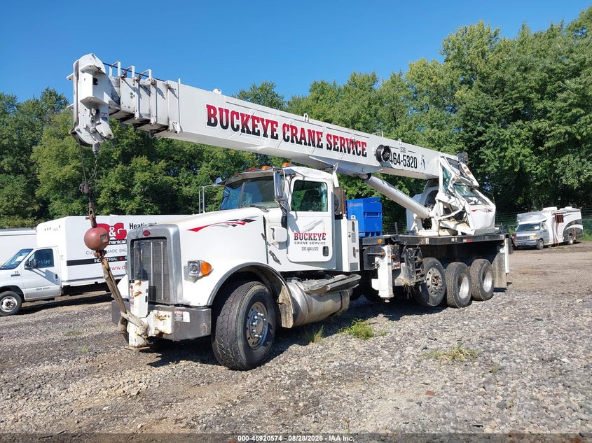 2011 PETERBILT 365 auction photo 2