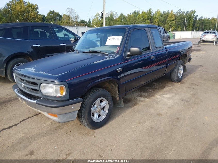 1996 Mazda B-series, Right Side, IAAI, VIN 4F4CR16U2TTM03443 — photo 2