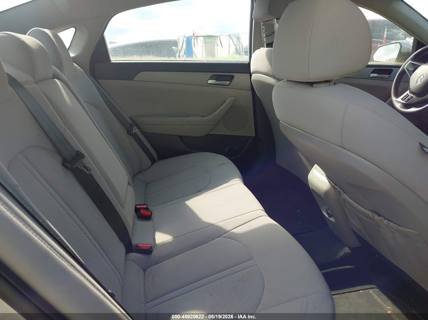 2019 HYUNDAI SONATA auction photo 8