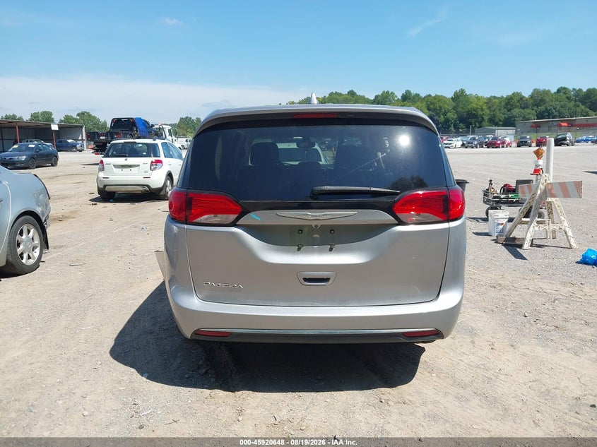 CHRYSLER PACIFICA - zdjęcie 16