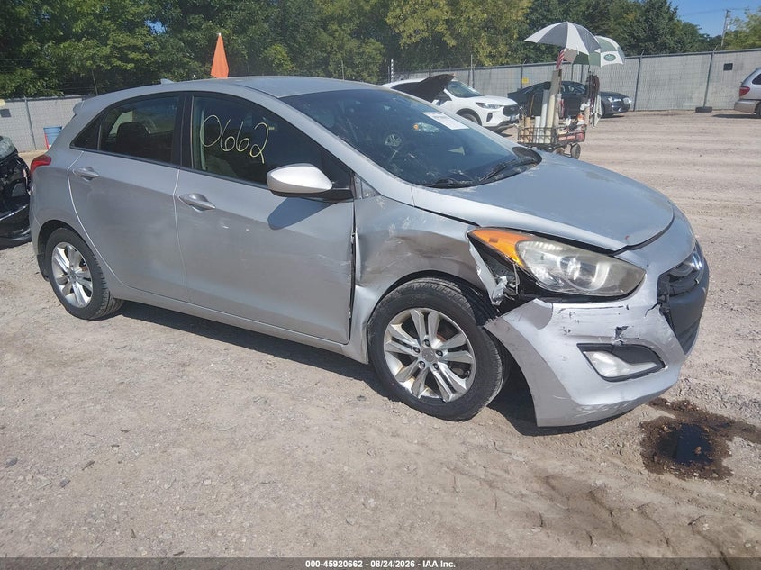 2013 HYUNDAI ELANTRA GT auction photo 1