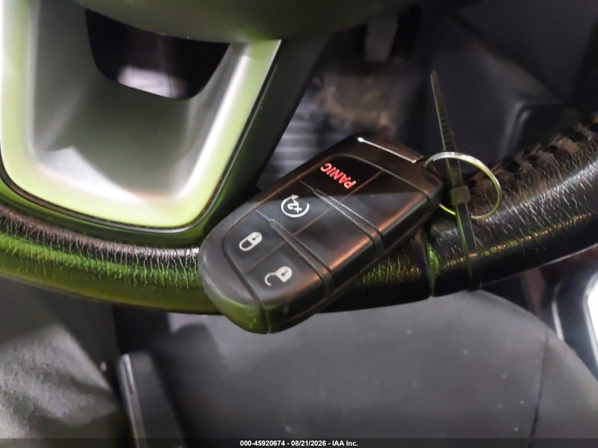 JEEP RENEGADE 2018 VIN ZACCJBBB5JPG91526