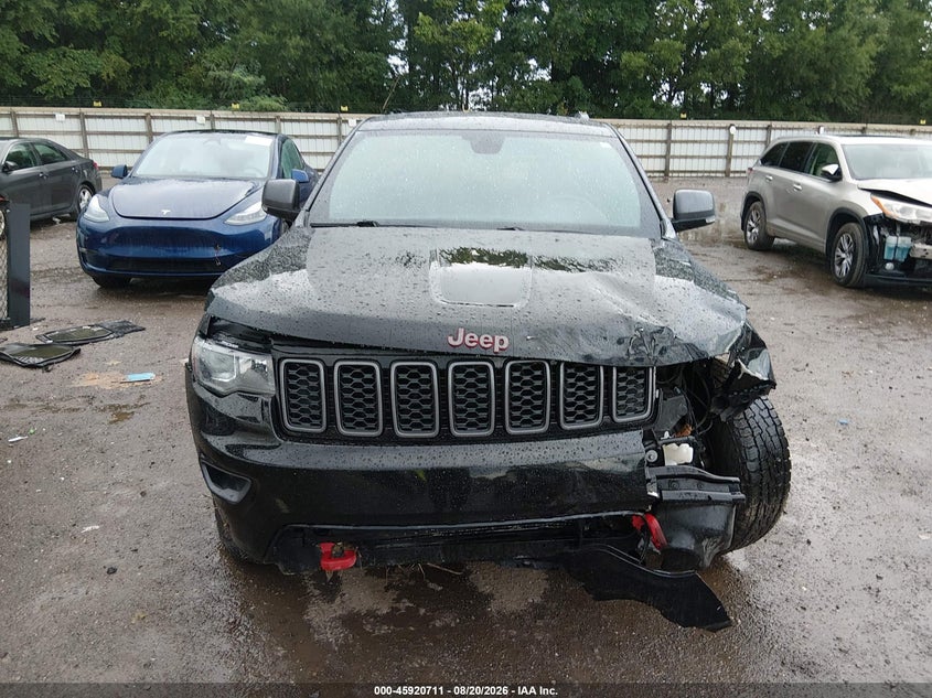 JEEP GRAND CHEROKEE - zdjęcie 12