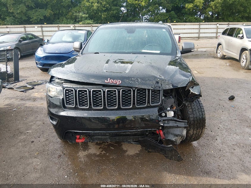 JEEP GRAND CHEROKEE - zdjęcie 6