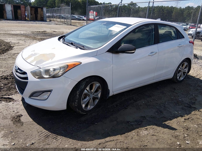 2013 HYUNDAI ELANTRA GT auction photo 2