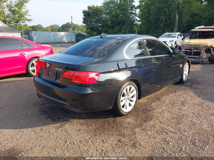 2013 BMW 328I auction photo 4