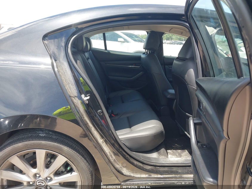 MAZDA MAZDA3 - zdjęcie 8