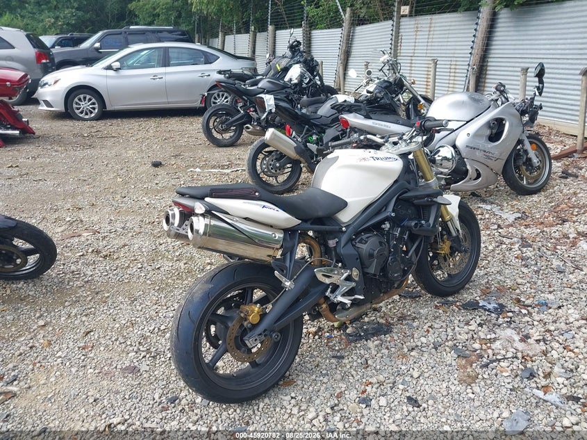 2008 TRIUMPH MOTORCYCLE STREET TRIPLE auction photo 4