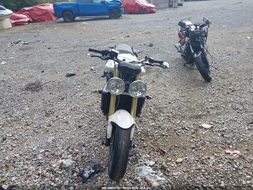 2008 TRIUMPH MOTORCYCLE STREET TRIPLE auction photo 5