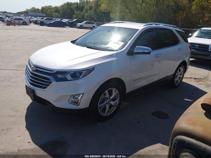 2020 Chevrolet Equinox, Normal Wear & Tear, IAAI, VIN 3GNAXNEV6LS714379 — photo 2