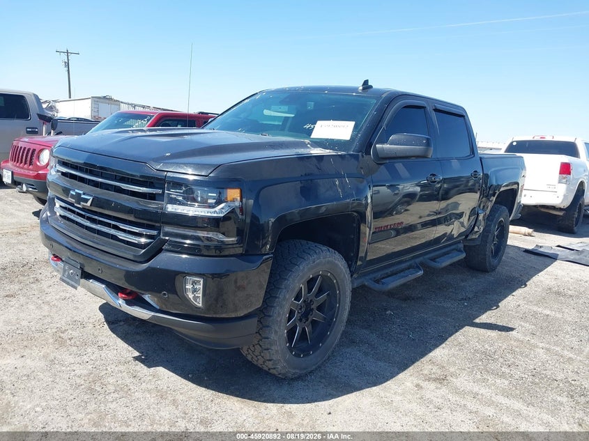 2018 Chevrolet Silverado, Left Side, IAAI, VIN 3GCUKSEJ7JG127785 — photo 2