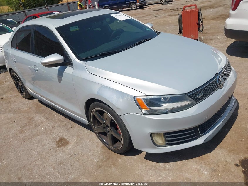 2012 VOLKSWAGEN JETTA auction photo 1