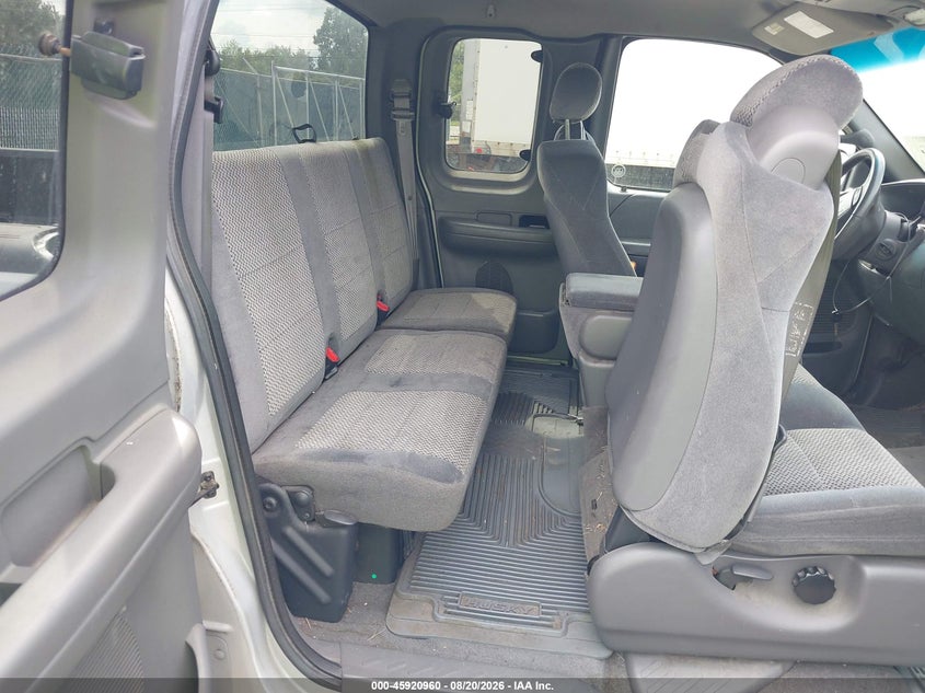 2001 FORD F-150 auction photo 8