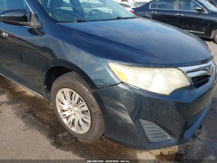 2014 TOYOTA CAMRY auction photo 6