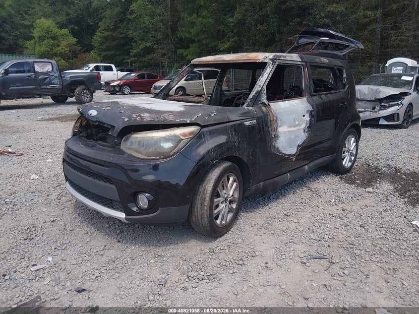 2018 Kia Soul, Полностью сгорел, IAAI, VIN KNDJP3A54J7570510 — фото 2