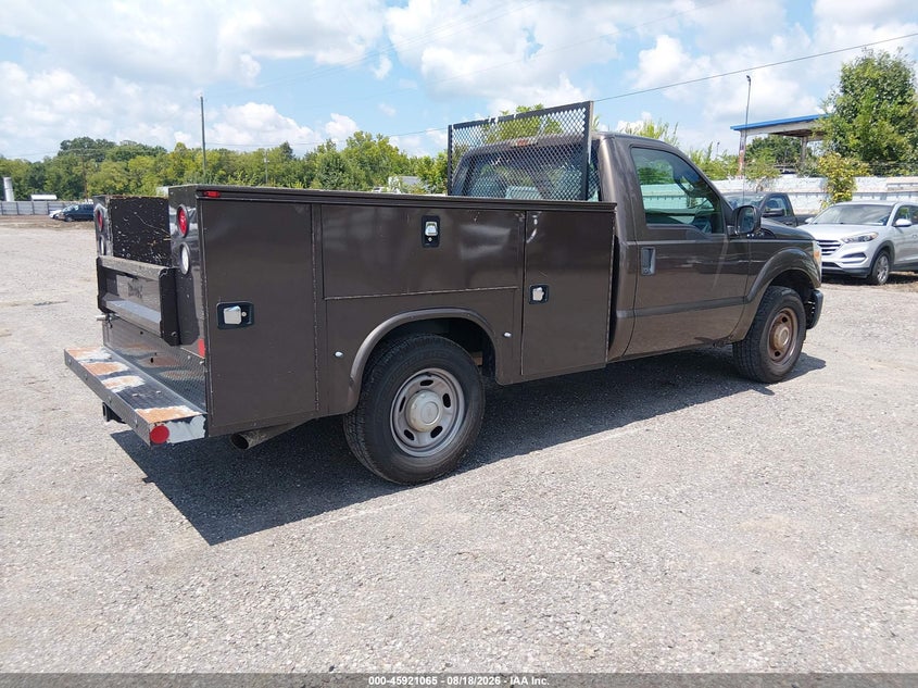 2016 FORD F-250 auction photo 4