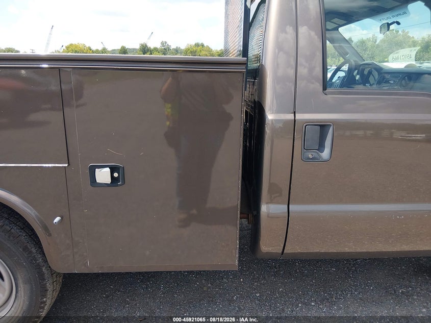 2016 FORD F-250 auction photo 8