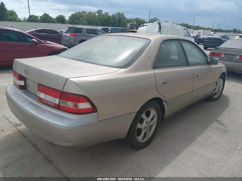 2000 LEXUS ES SEDAN 3.0L V-6 DOHC, VVT, 210HP