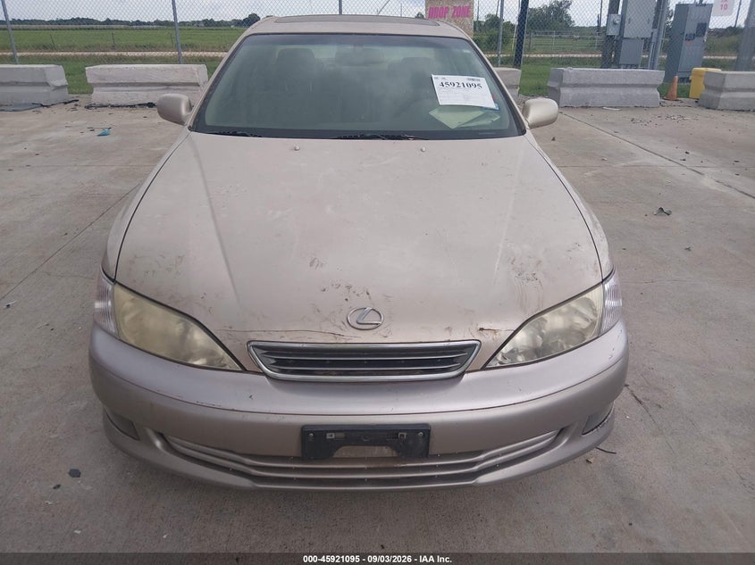 2000 LEXUS ES SEDAN 3.0L V-6 DOHC, VVT, 210HP