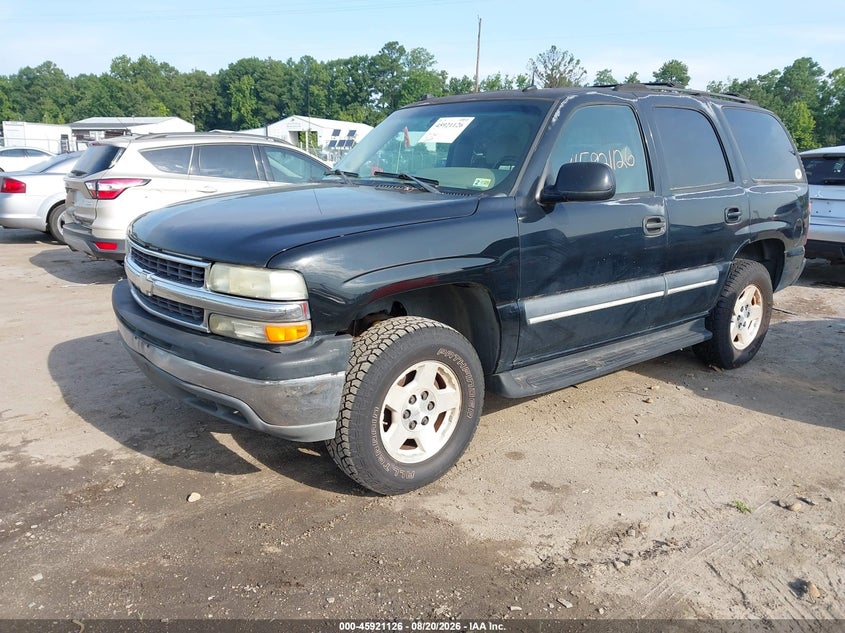 2004 CHEVROLET TAHOE auction photo 2
