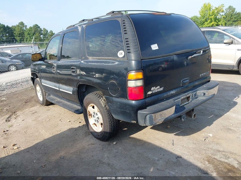 2004 CHEVROLET TAHOE auction photo 3
