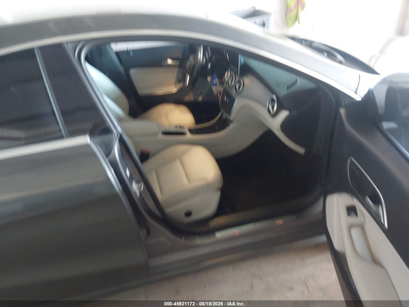2014 MERCEDES-BENZ CLA 250 auction photo 5