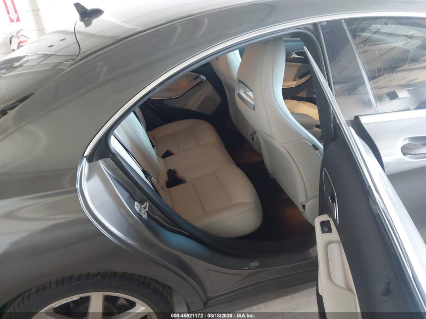 2014 MERCEDES-BENZ CLA 250 auction photo 8