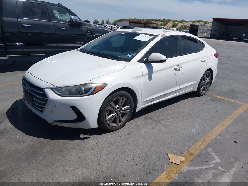 2017 HYUNDAI ELANTRA auction photo 2